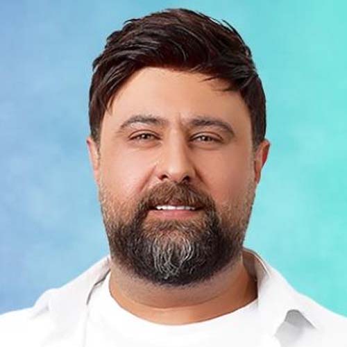 دانلود آهنگ دل من حالش خوشه وقتی که هستی پیشم دانلود آهنگ دل من حالش خوشه وقتی که هستی پیشم
