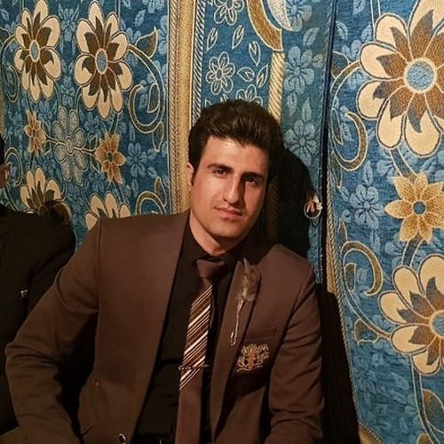 دانلود آهنگ رو تک درخت خونه یه یاکریم نشسته