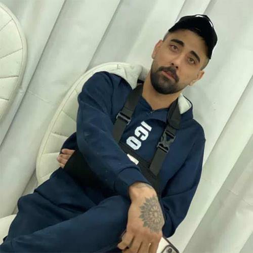 دانلود آهنگ دلم میخواد بگیرم یه کلاشی