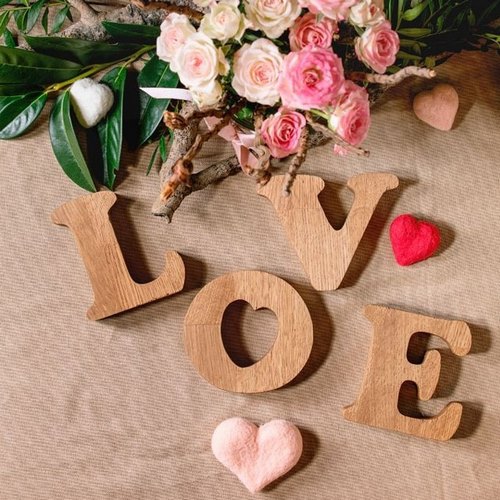 دانلود آهنگ بهم خیانت کرد یه شب رو گریه کردم