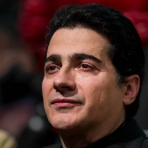 دانلود آهنگ ای در رگانم خون وطن ای پرچمت ما را کفن دانلود آهنگ ای در رگانم خون وطن ای پرچمت ما را کفن