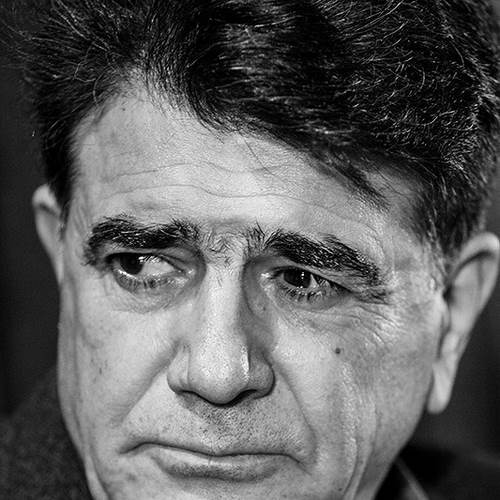 دانلود آهنگ به سکوت سرد زمان
