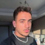 دانلود آهنگ ولی تو با همه فرق داری دانلود آهنگ ولی تو با همه فرق داری