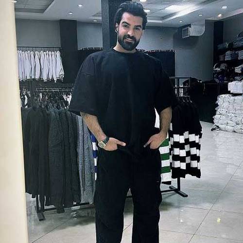 دانلود آهنگ تو غربتی گرفتارم تو خاک دامن گیر تو دانلود آهنگ تو غربتی گرفتارم تو خاک دامن گیر تو