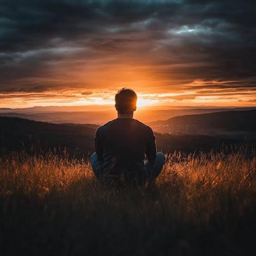 دانلود آهنگ پدر دعایم کن در آن دنیا نگاهم کن