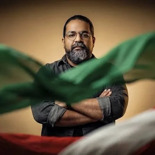 دانلود آهنگ یه روزی میرسه که به این روزا میخندیم